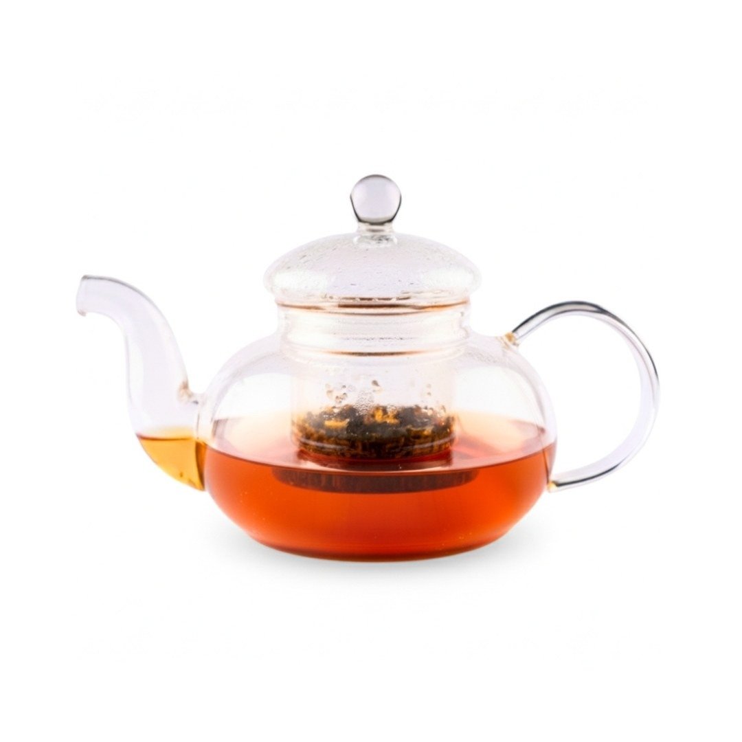 Masala Chai com agua na Chaleira